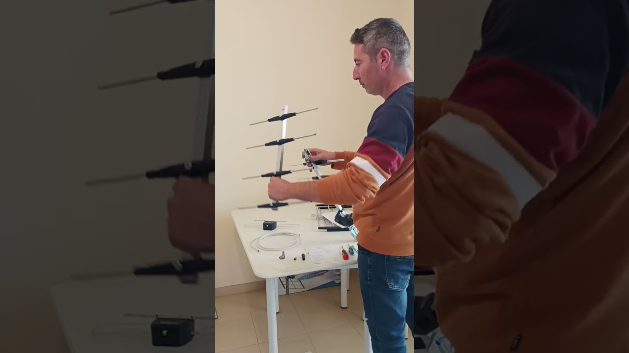 montaje Antena tv  uhf Max 42 de la marca Engel ( video parte 1)