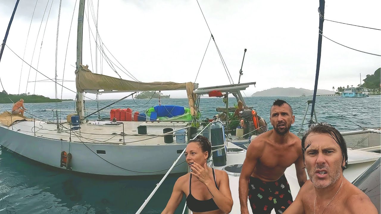 CHAOS dans le mouillage – Un voilier nous FONCE dessus !!! / Sailing Atypic S3 • E48