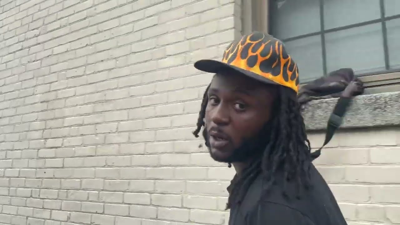 YOUNG SURF - She Know This / She Notice (Official Visualizer ) prod. @Itsadosaga 🎶 #nyc #rap #trap 