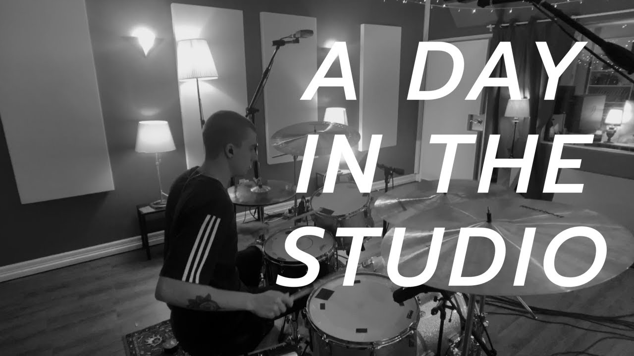 A DAY IN THE STUDIO - VLOG 001