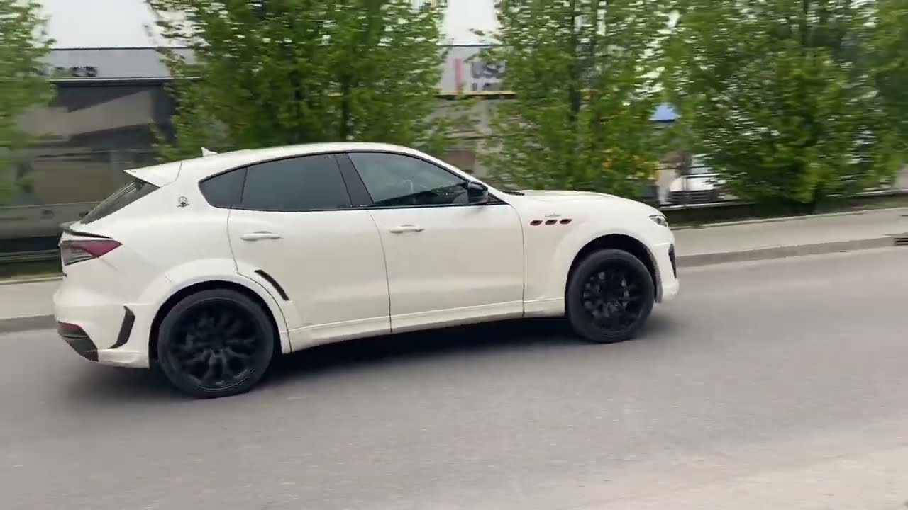 Maserati Levante Trofeo - launch control & sound !🔥