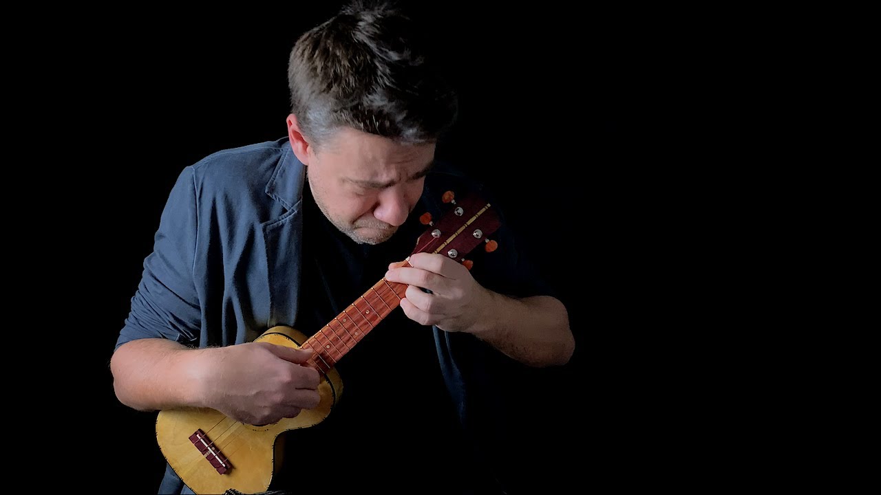 Philip Glass - Mishima / Closing (Giovanni Albini, ukulele)