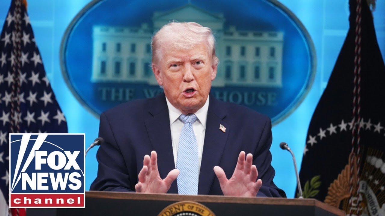 Трамп ПРЕДУПРЕЖДАЕТ Иран: бомбардировки начнутся, если вы НЕ СОГЛАСИТЕСЬ!