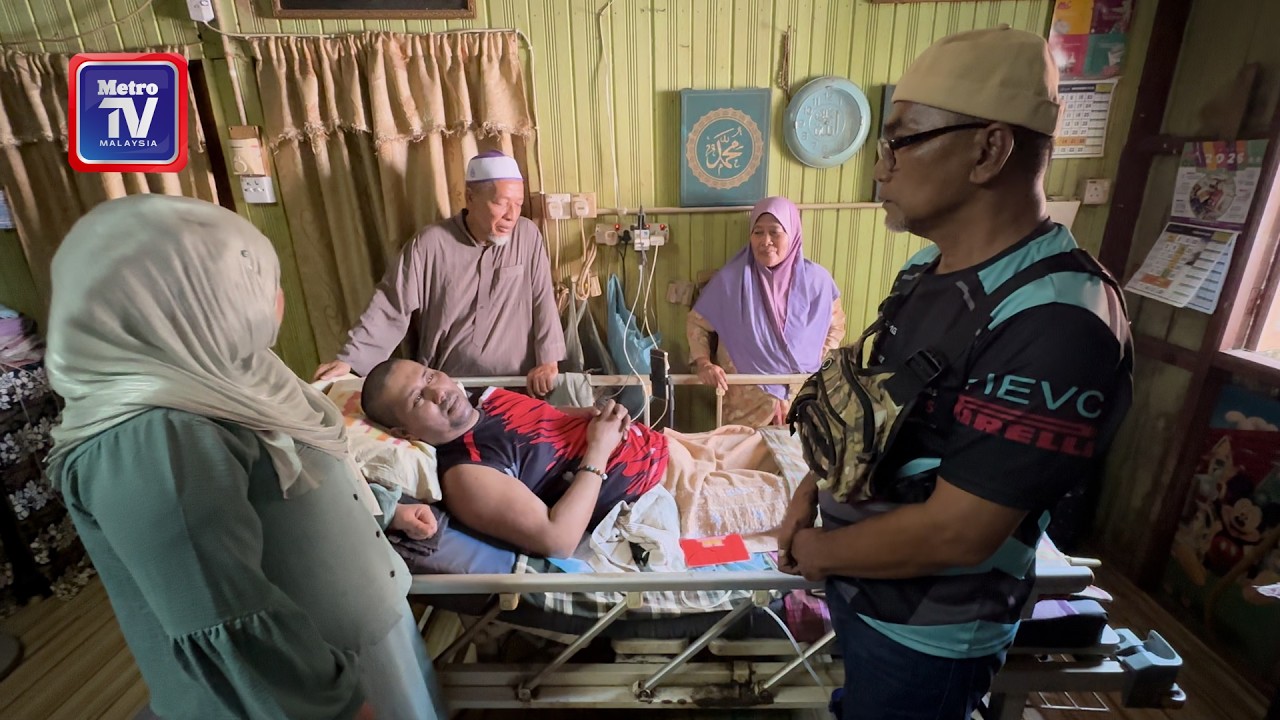 Ambil upah kupas bawang sambil urus anak terlantar lumpuh