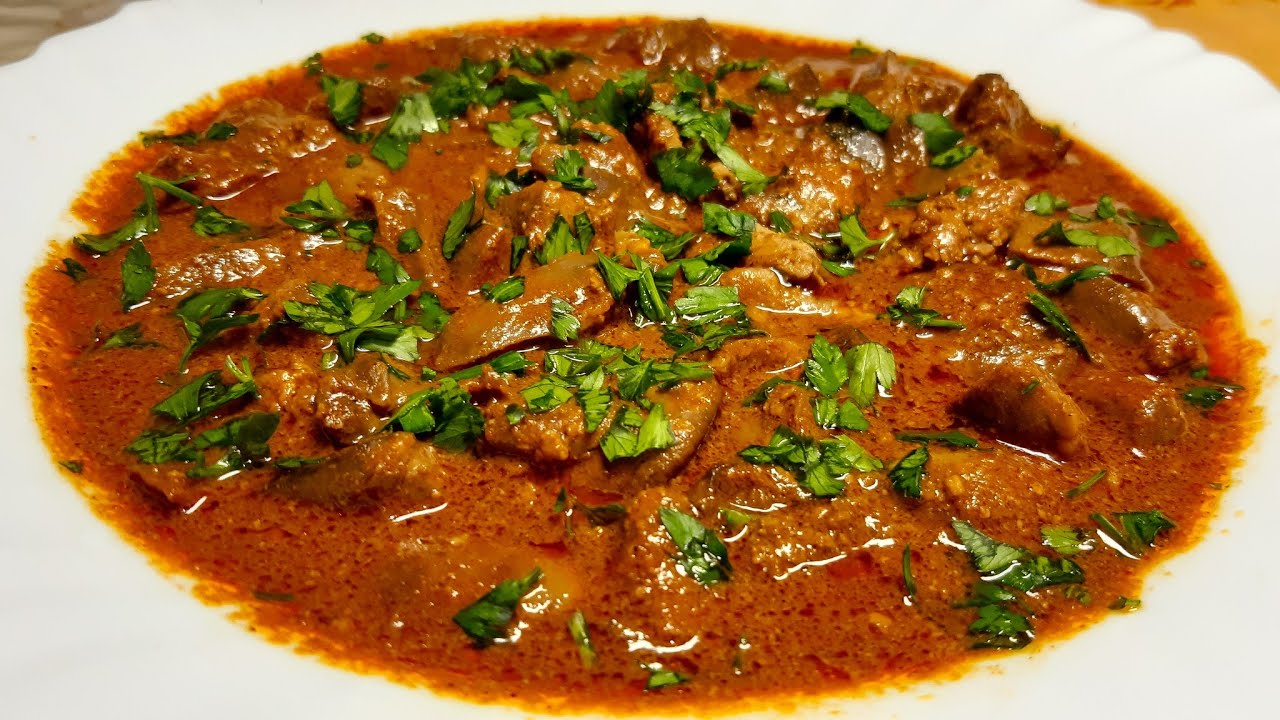 كبدة الدجاج مشرملة وصفة سهلة سريعة و بنة رائعة kebda mchermla (abats de poulet en sauce )