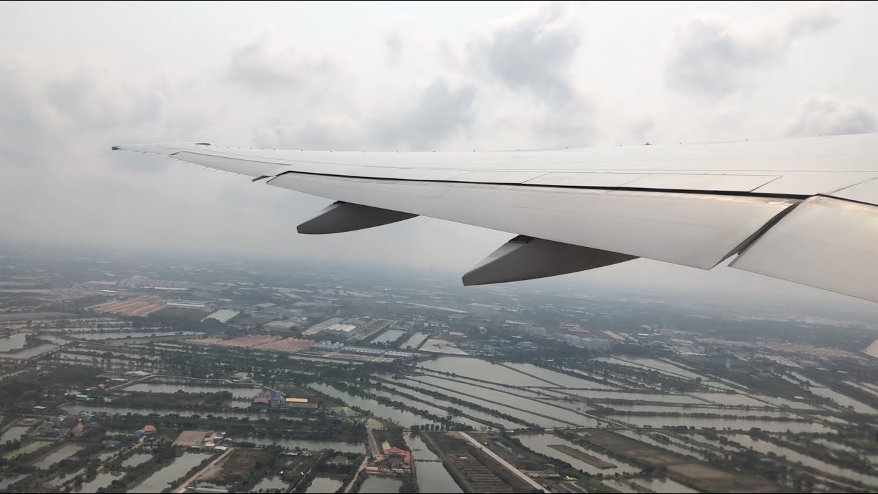 Thai Airways B777-300ER Takeoff From Bangkok Suvarnabhumi