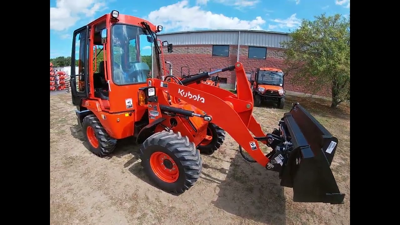 Kubota R430 wheel loader