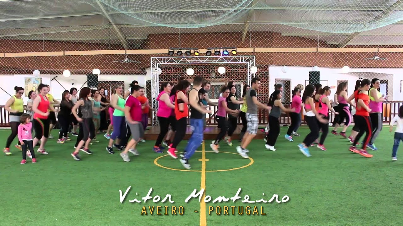 A Escondidas - Zumba Fitness * Vitor Monteiro