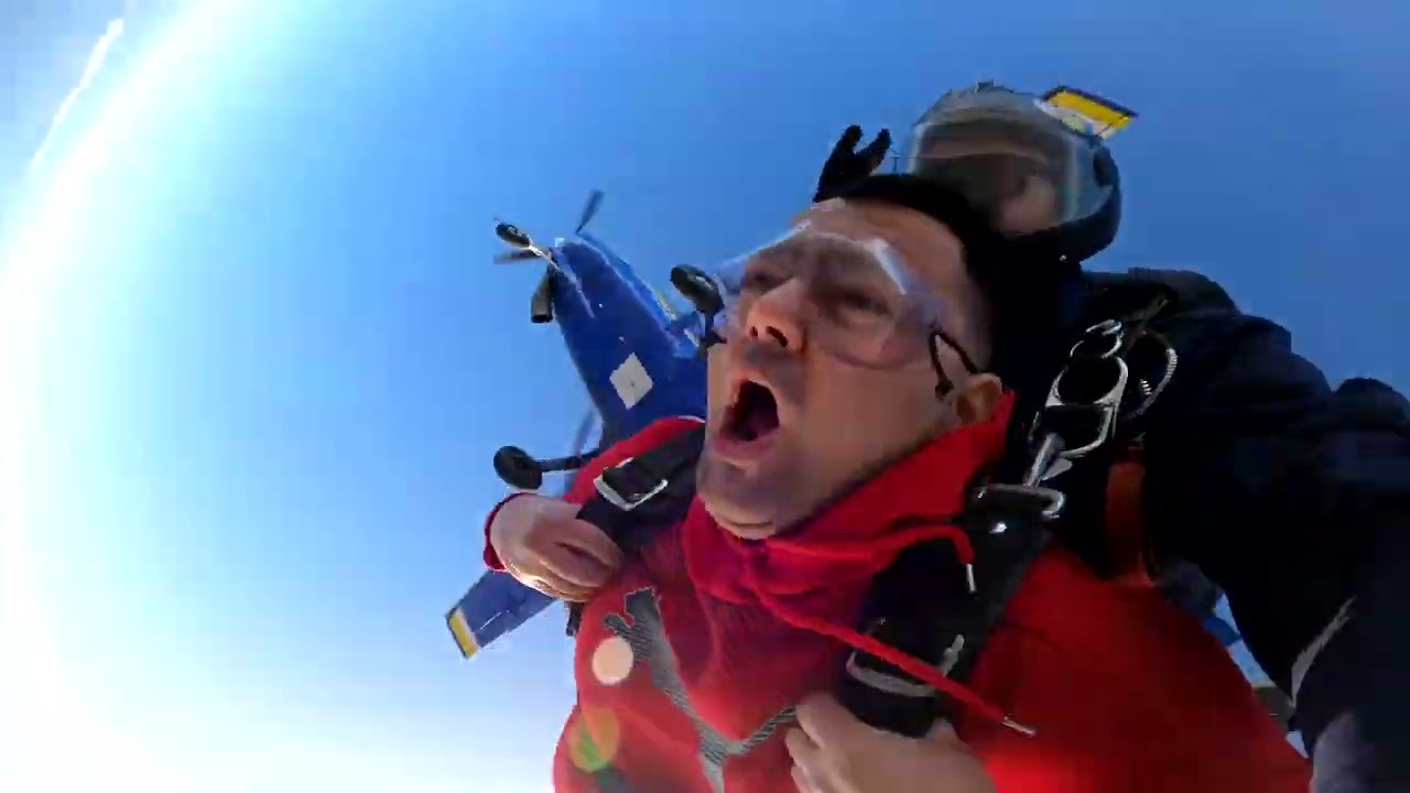 Melbourne Skydive Australia || St Kilda || 15000 feet || 1 min free fall @ 200km/hr