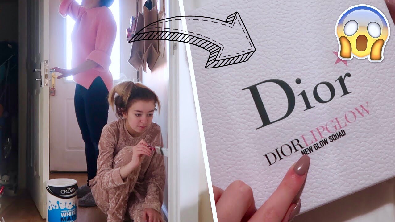 DIOR SENT ME WHAT?! 😱 DECORATING THE LIVING ROOM AND INSANE PARCEL FROM DIOR!