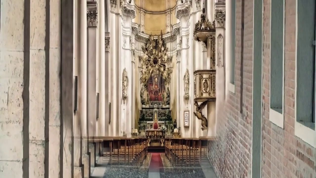 Infinite Zoom Arches Church