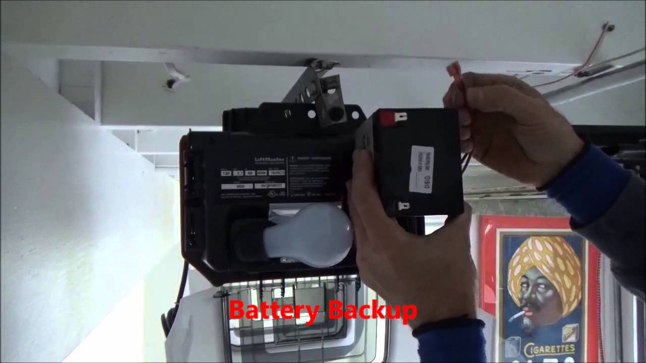 LiftMaster 8550 Garage Door Opener/Battery Backup