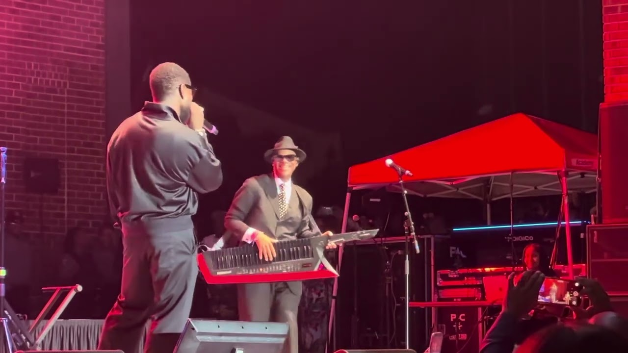 Usher tribute to Jimmy Jam & Terry Lewis in Stockbridge(ATL) at Vystar Amphitheater! 🔥