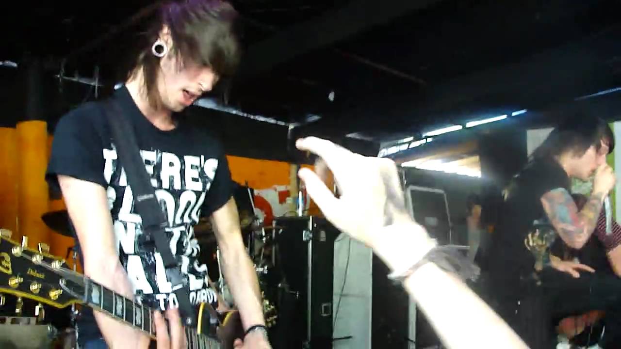 Asking Alexandria - Hey There Mr. Brooks LIVE at Red 7 in Austin, Texas @ SXSW (HD)