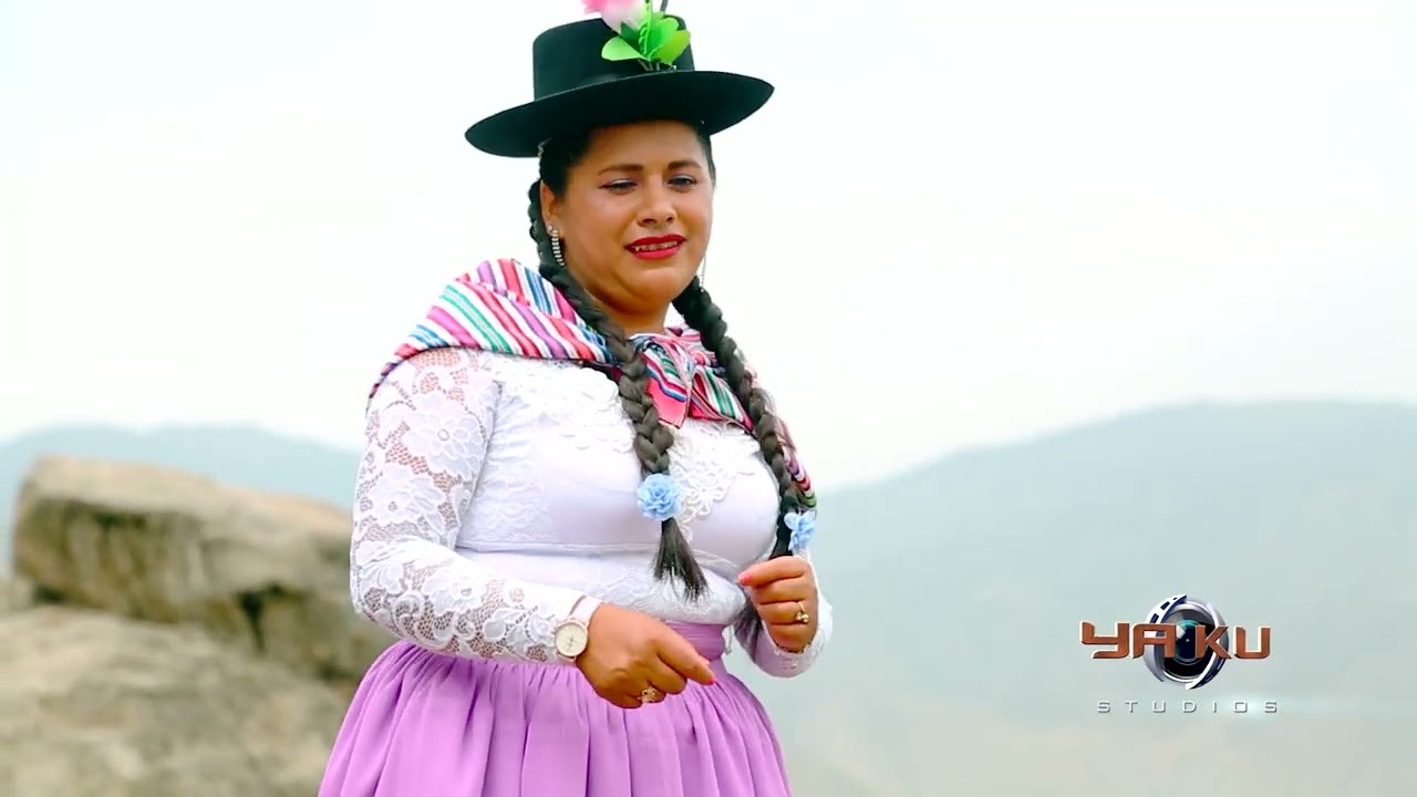 ROSABLANCA DE VILCASHUAMAN - TANKARCHAY  (HUAYNO)
