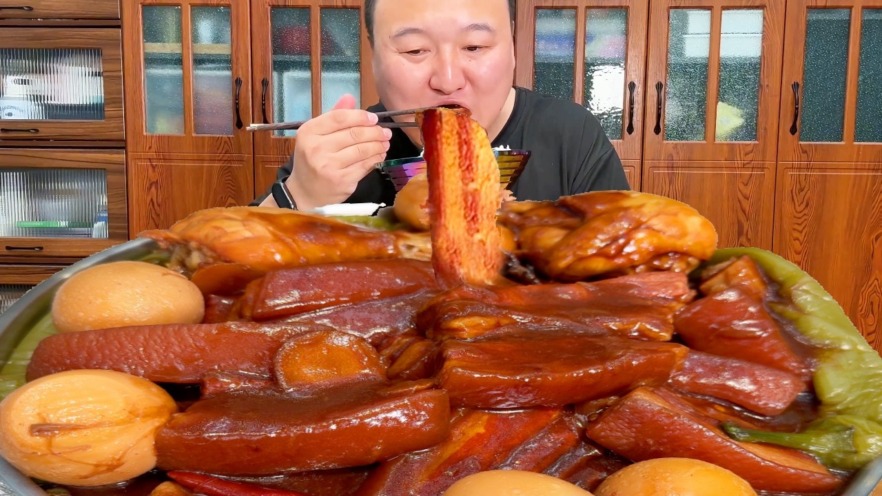 🔥【把子肉】十斤五花慢炖把子肉，软烂爆汁不腻口，大口啃肉巨解馋