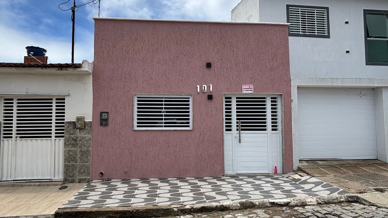 LINDA CASA MEDINDO 5X25 A VENDA 
