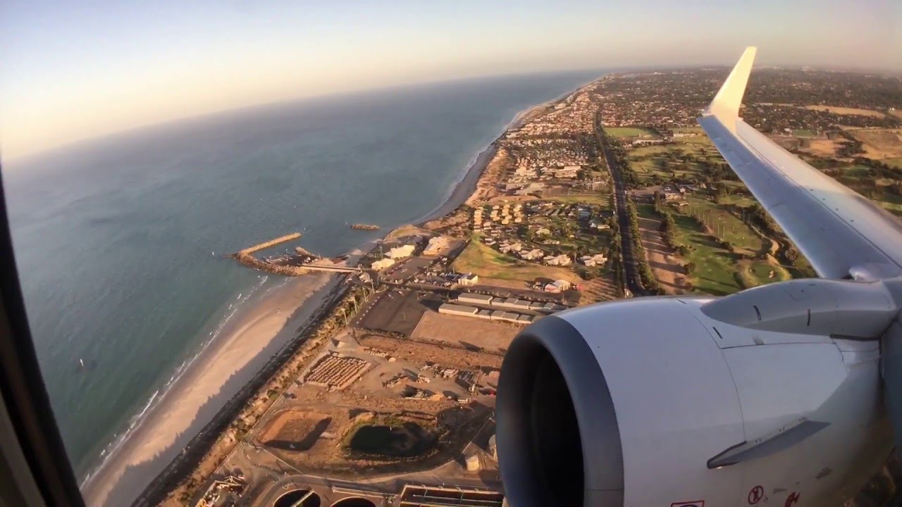 Qantas QF674 Adelaide to Melbourne - Beautiful sunny takeoff