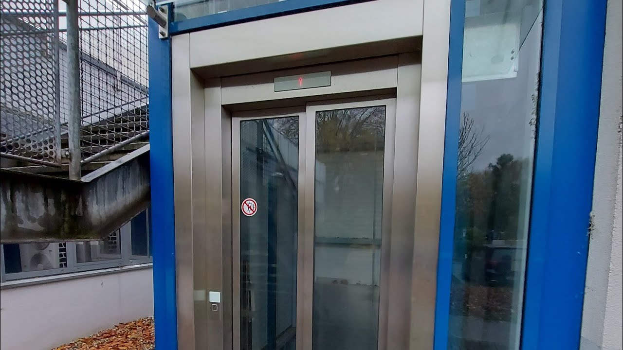 2019 Haushahn/Schindler 5500 Glasaufzug am Marienhospital in Gelsenkirchen-Ückendorf.