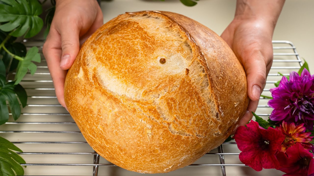 Only a Pinch of Yeast 💥 Soft Inside, Golden Outside! Better Than Any Sourdough I’ve Made! 🫒