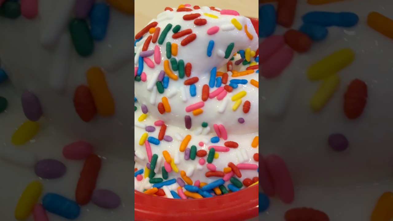 Ммм! Отличная работа, Молли! 😋 🍨