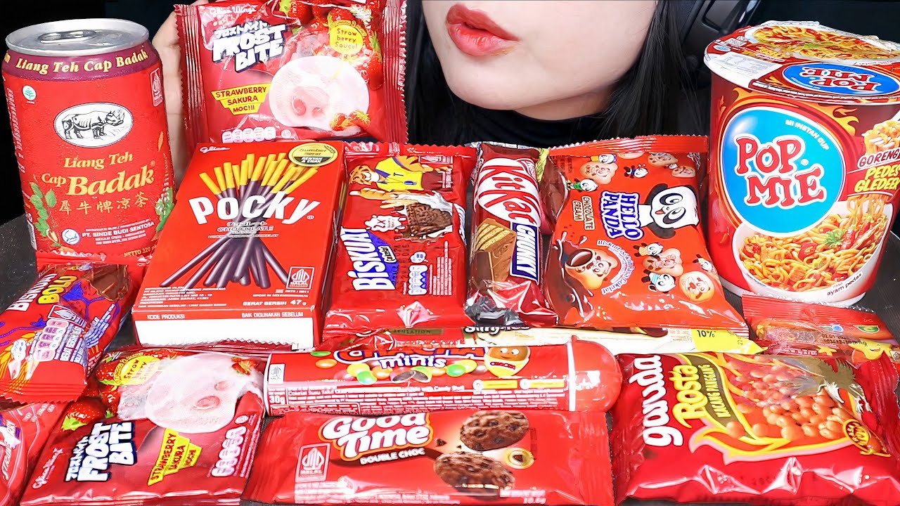 ASMR RED CONVENIENCE STORE FOOD 💖 MOCHI ICE CREAM, POCKY, KITKAT, POP MIE, CHACHA, HELLO PANDA