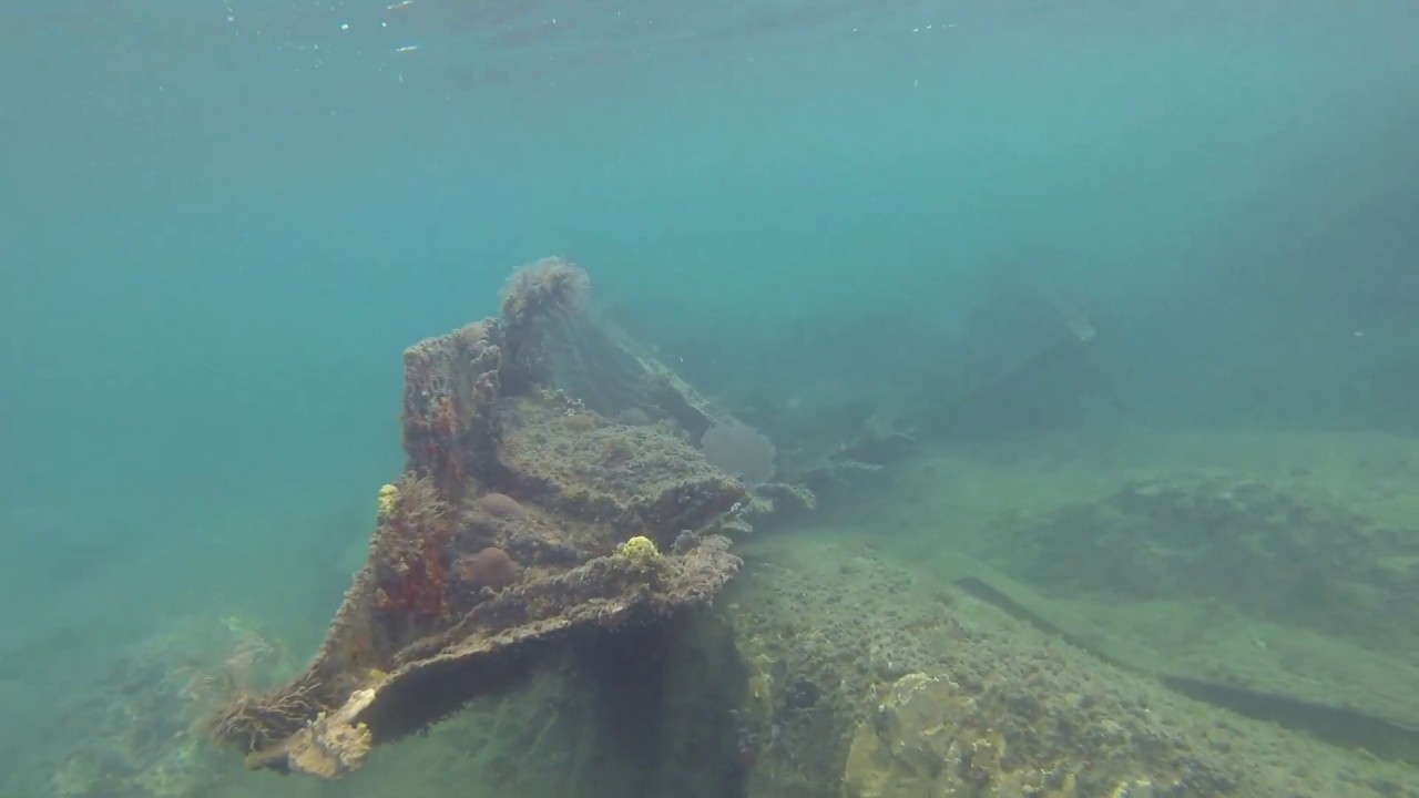 Salt Plage Wreck. St Kitts & Nevis (by Snorkeling Quest)