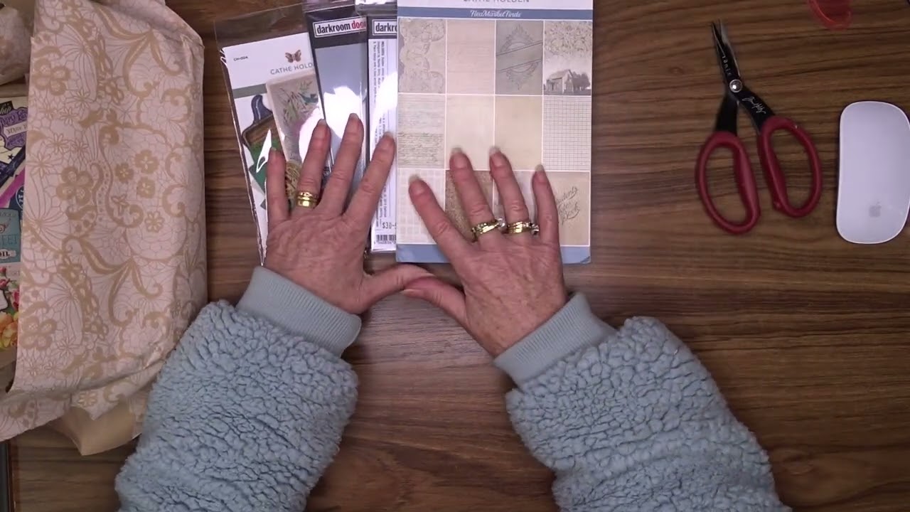 Paper Inspirations July Unboxing #paperinspirationscdt23 #junkjournalsupplies #juliespapercraft