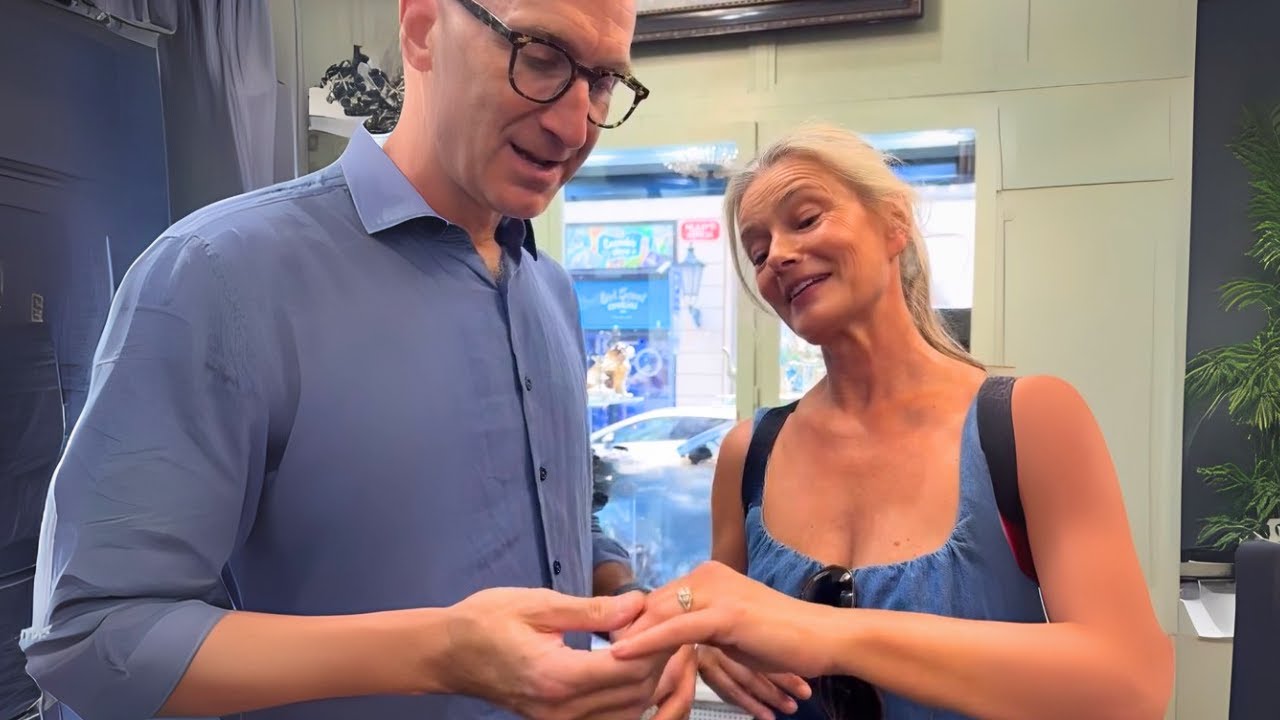 Paulina Porizkova's Engagement Ring Moment | She Said Yes... At 60!