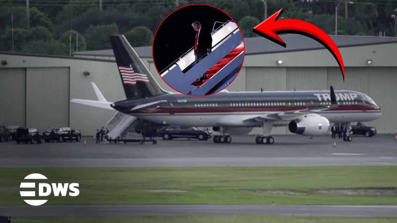 UNSEEN MOMENT: Trump Tours His Private Plane Before Departing Florida | DWS News | AC1Z