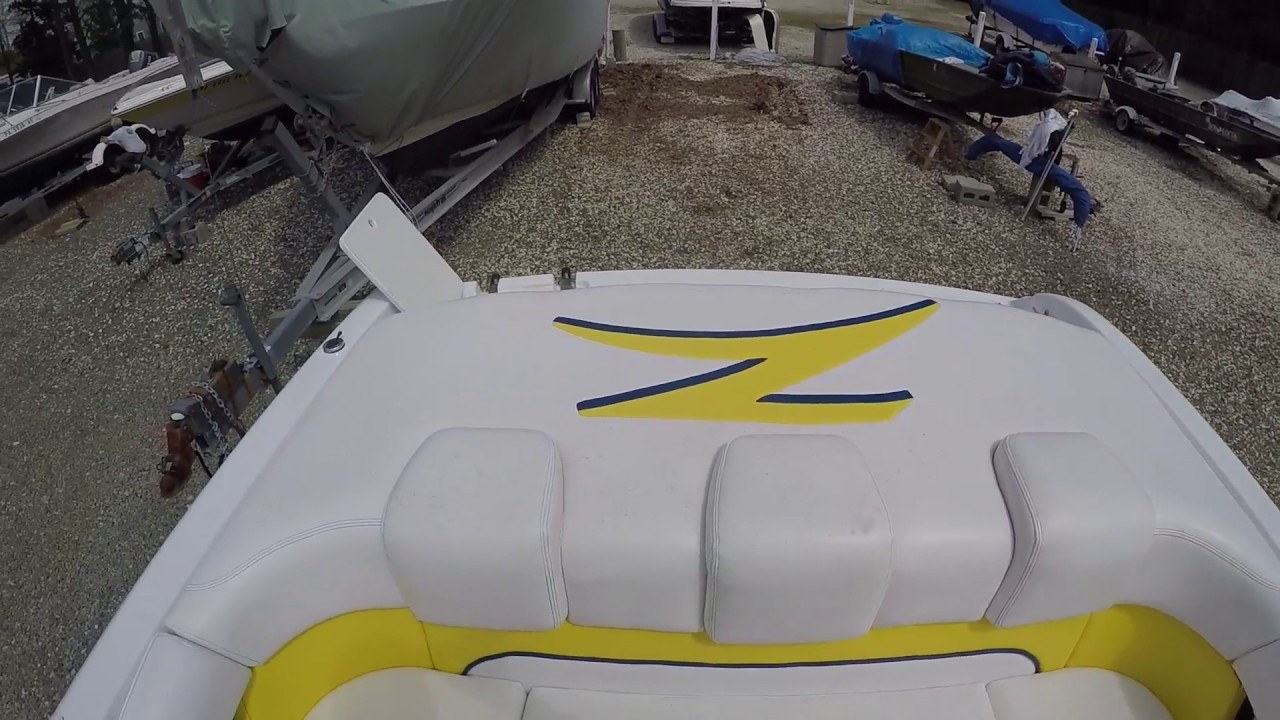1999 Donzi z22 bowrider 5.7L I/O 260 HP