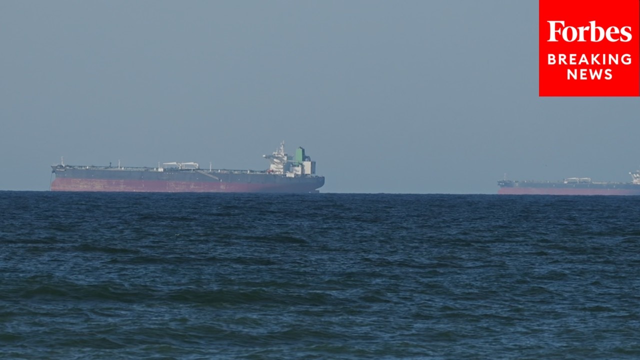 Ship Traffic Resumes Through Strait of Hormuz After Ceasefire