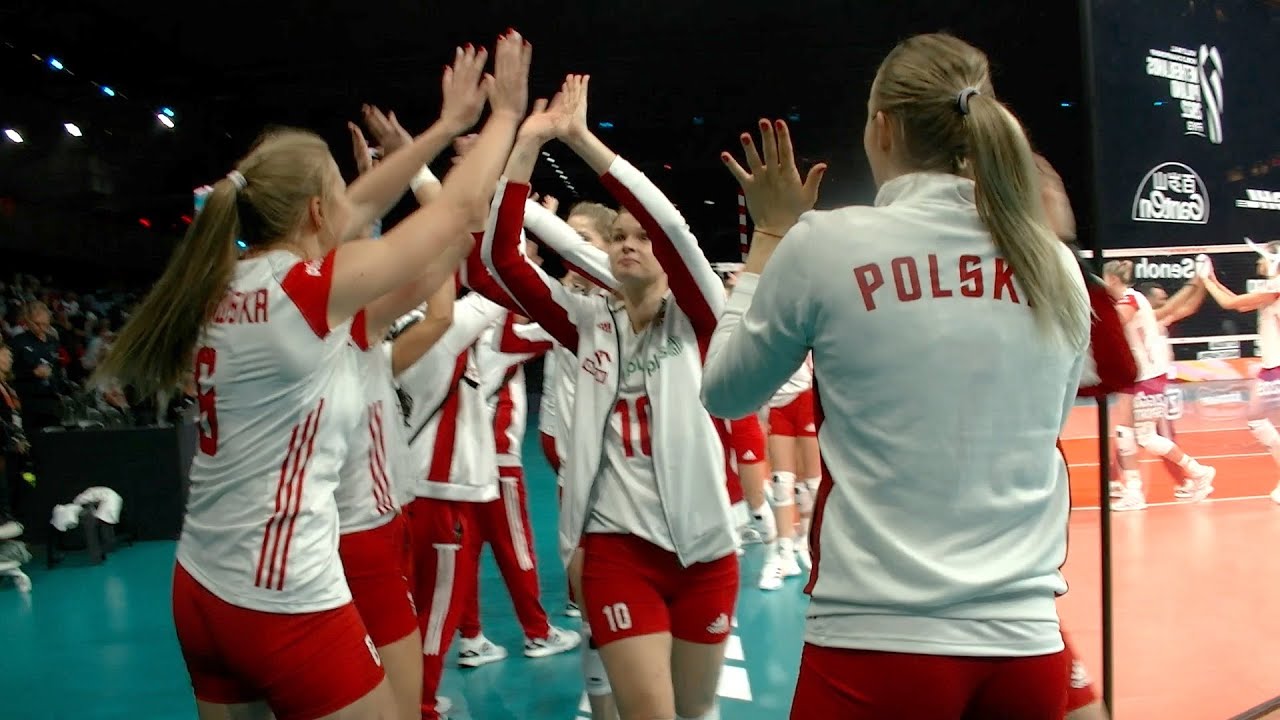 Vlog & Play: Kto wygra mecz? - Polska!