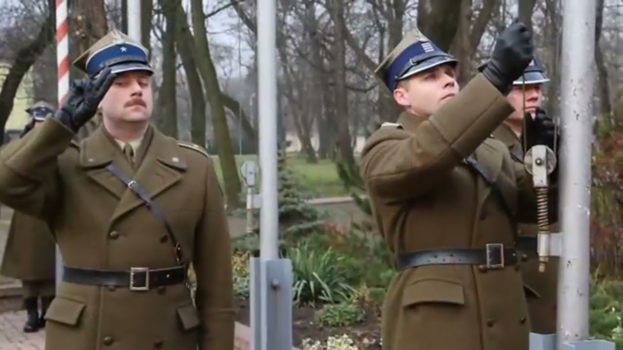 Opuszczenie flagi dowódcy Wojsk Lądowych