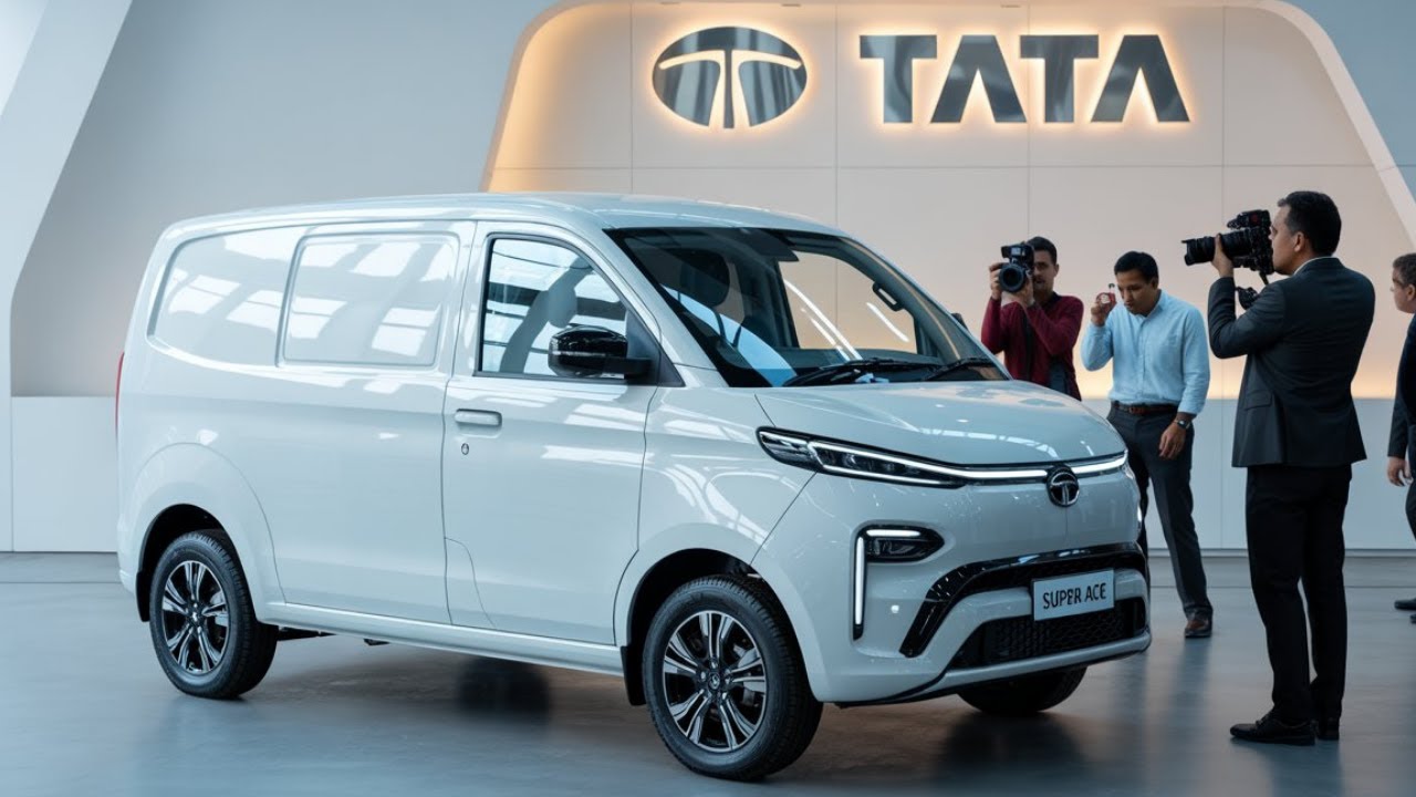This Mini Truck Can Boost Your Business! 2026 TATA Super ACE Mint