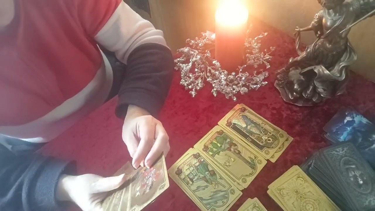 Расклад КАК МАГИЯ ВРЕДИТ ВАШЕЙ РЕАЛИЗАЦИИ ЖИЗНИ?