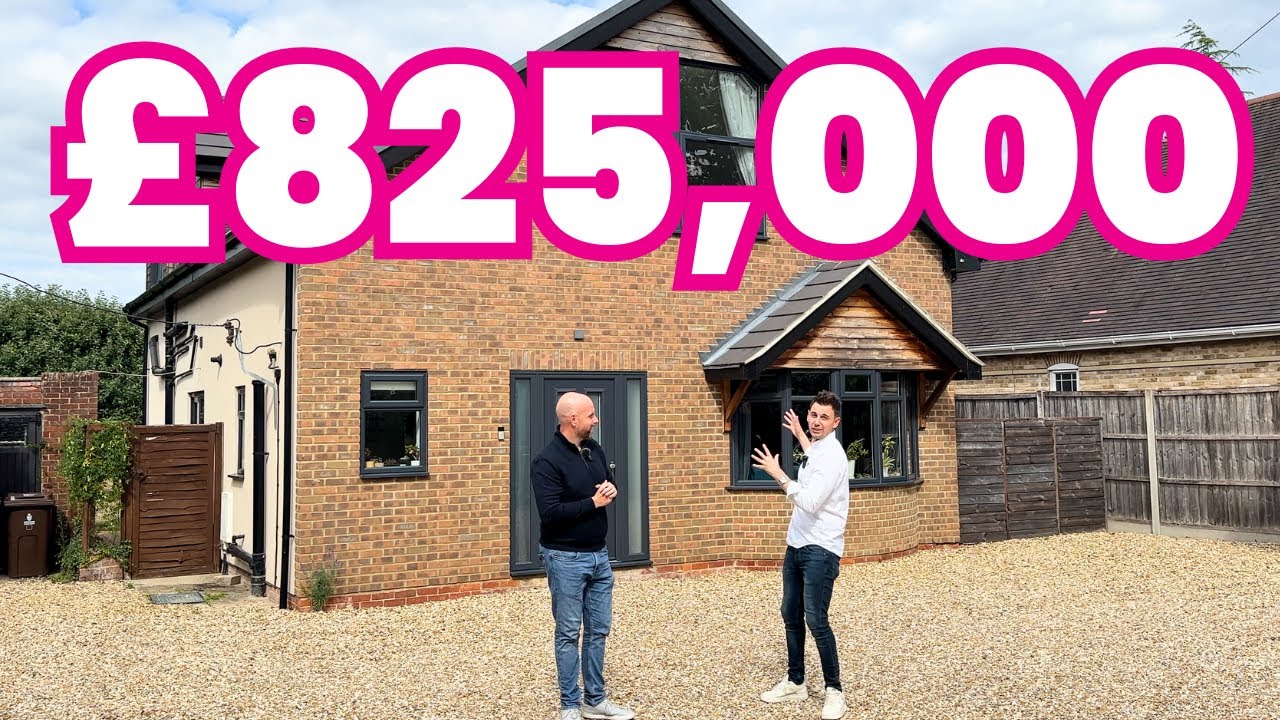 Touring a tastefully updated Finchampstead detached home