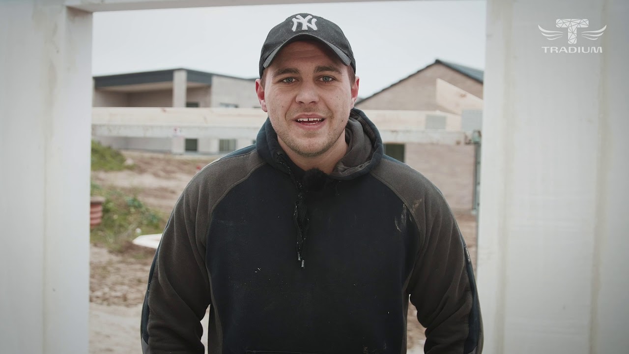 Fra t&oslash;mrerelev til selvst&aelig;ndig