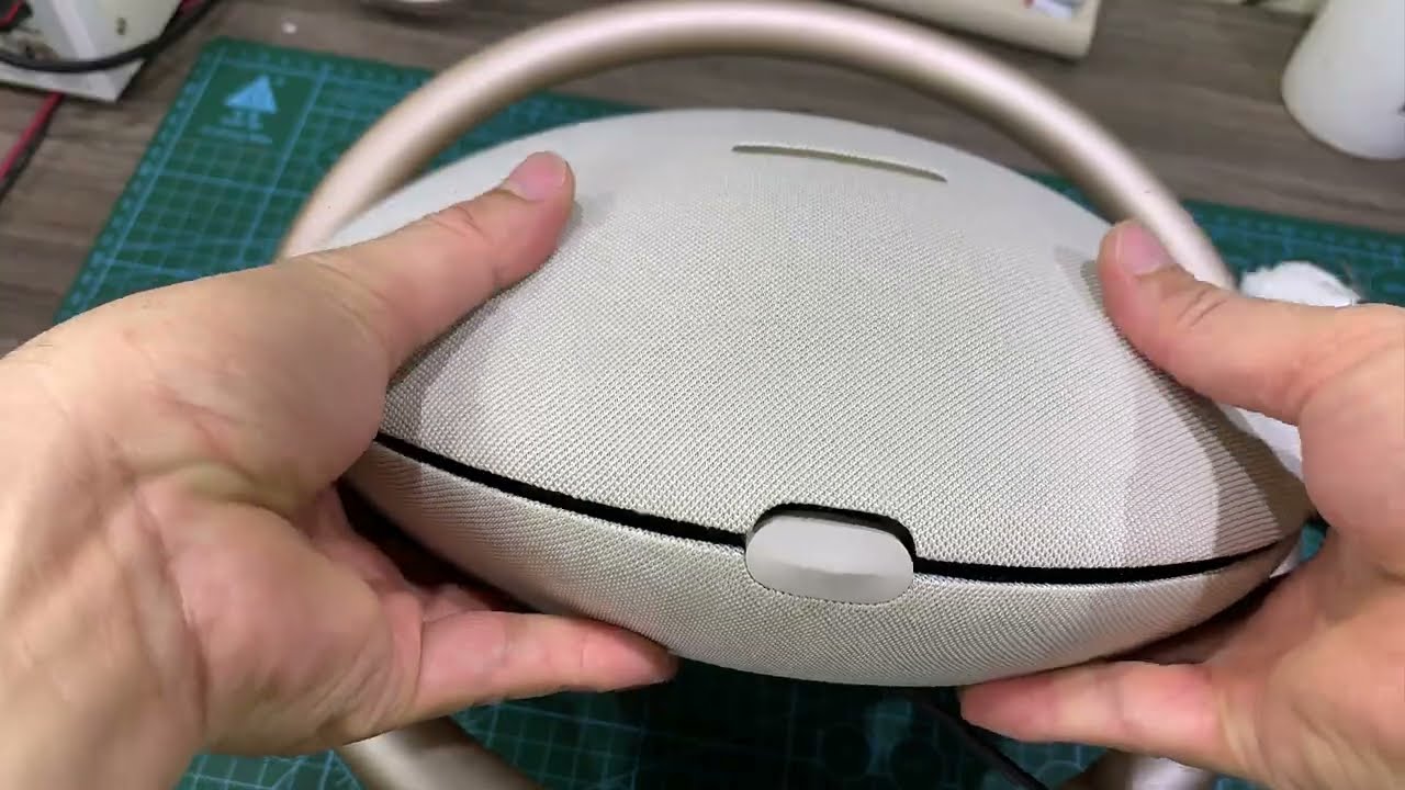 Harmon Kardon Onyx Studio 8 won't power up - No Power