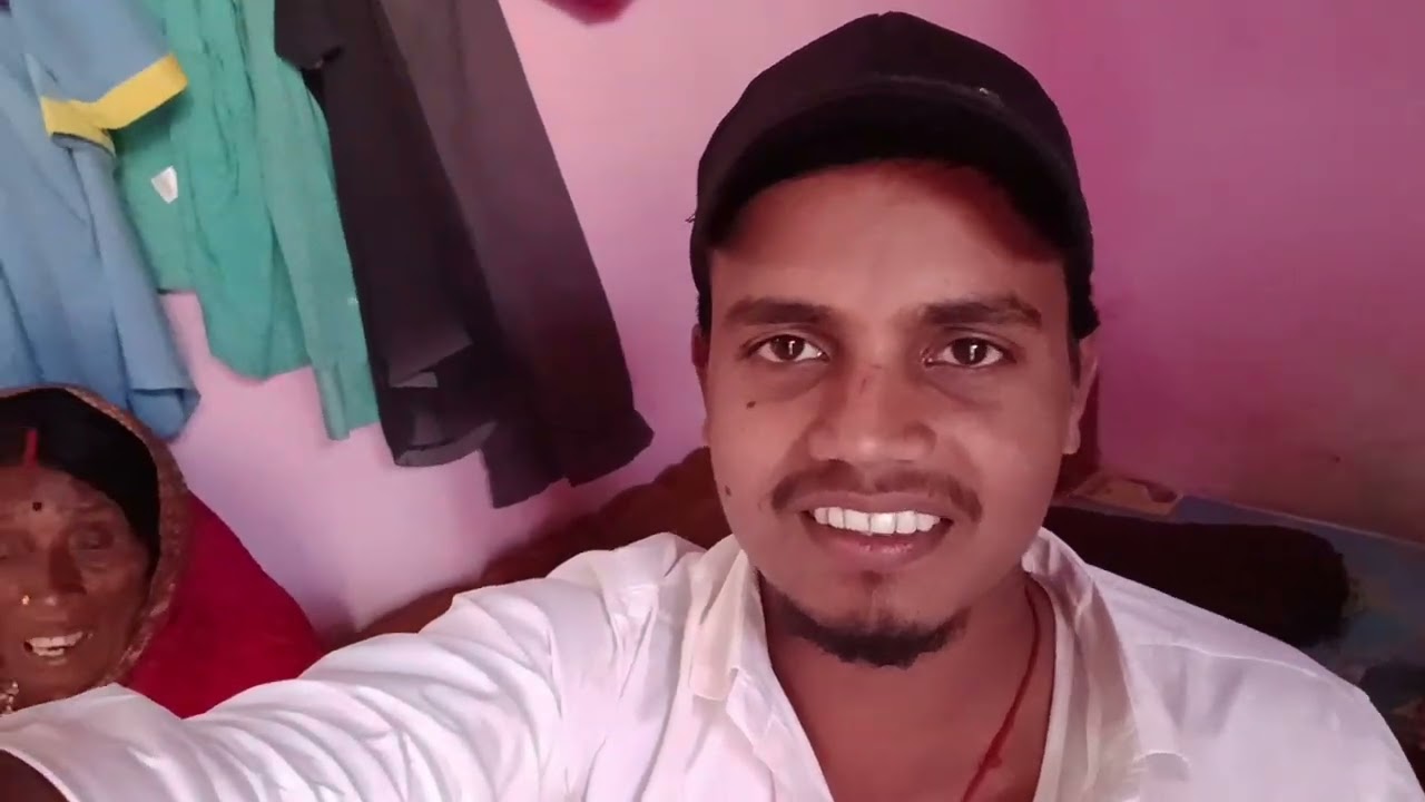 महा पर्व सूर्य नारायण  का  पूजा का प्रसाद ग्रहण करने के बाद दूसरे दिन sarath में भी कुछ मस्ती किए 