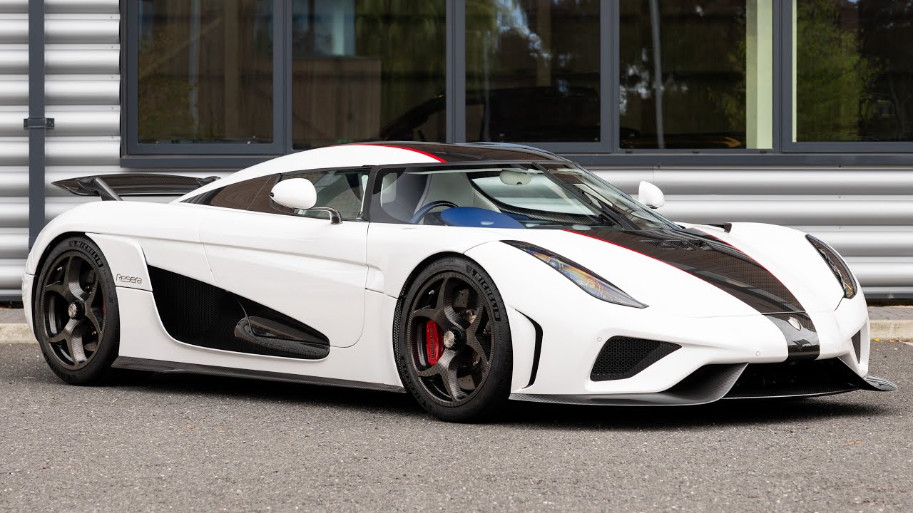 Koenigsegg Regera 2022 года — кристально-белый перламутр и открытое карбоновое волокно — обзор (4K)