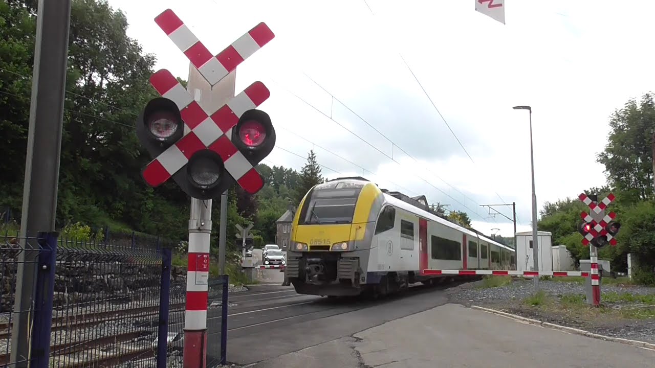 Passage a Niveau Salmchâteau (Vielsalm)/ Spoorwegovergang/ Railroad-/ Level Crossing/ Bahnübergang