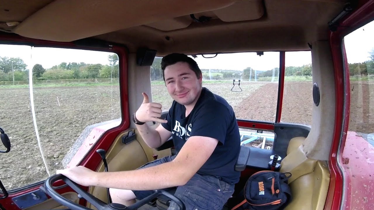 Déchaumage avec le 1255 xl et le déchaumeur lemken smaragd 3 m