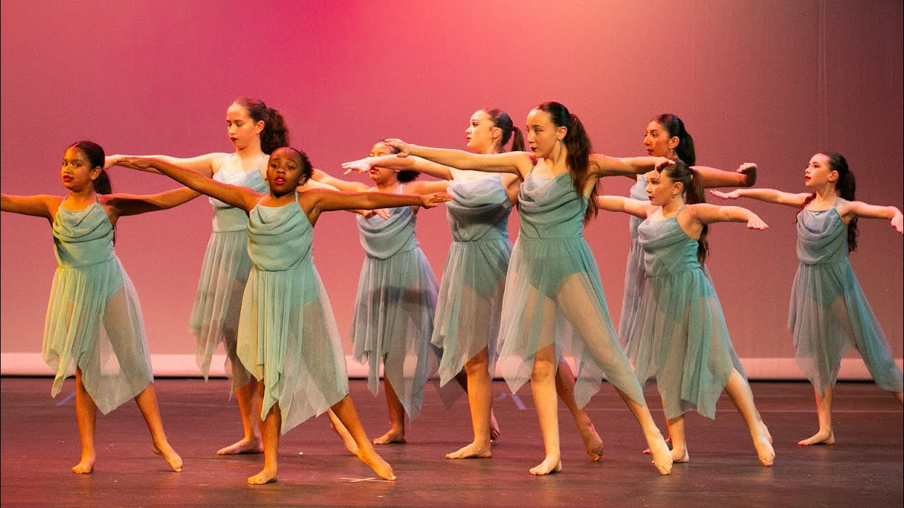Sign - Intermediate Contemporary