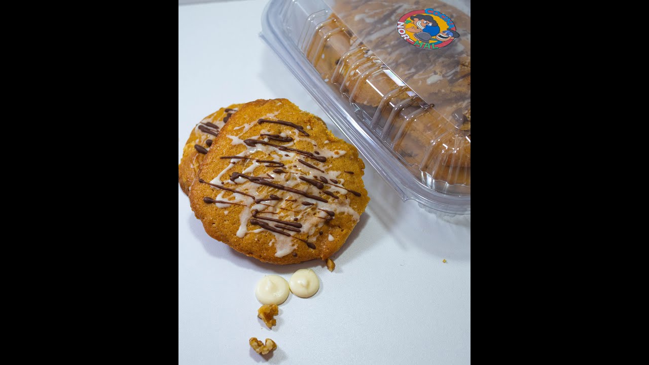 Ricas Galletas de chispas de chocolate blanco y nueces