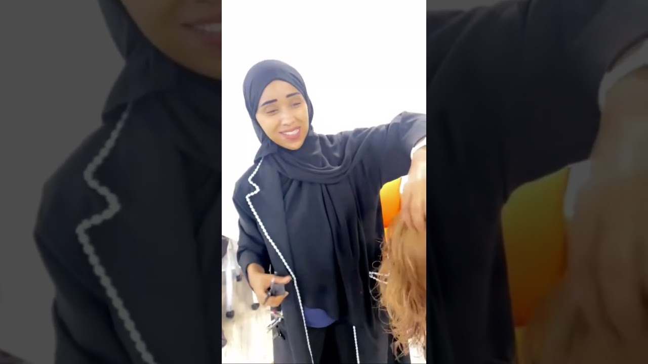 اول يوم دوره قص والاصباغ للمحترفين بروف خلود الجريد 