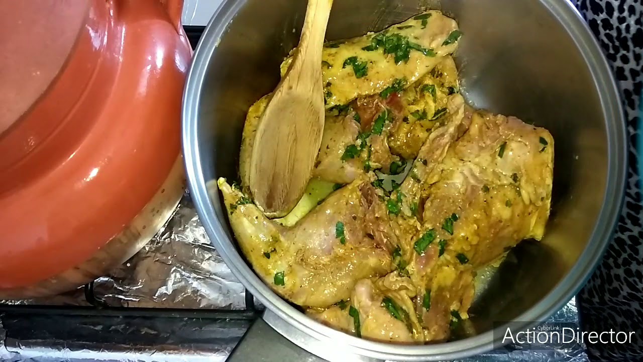 Lapin en sauce aux olives et champignon ( Awtul s usaqi akked uzemmur d ugersal )