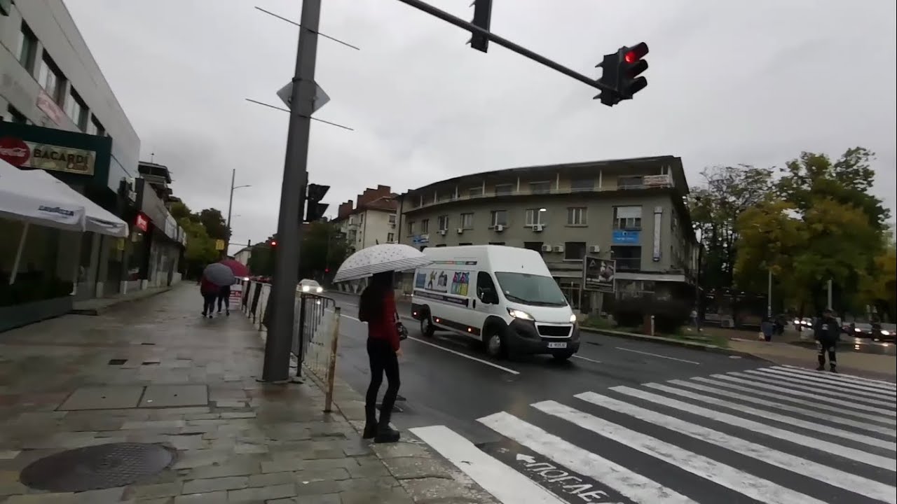 Kırcaali caddelerinde yürüyüş / avtogara / technopolis / lidl market