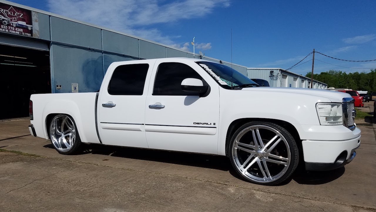 2007-2018 Silverado Coil Over Wishbone Installation Tucking Big Billet Wheels 26x12 Reverse Lip