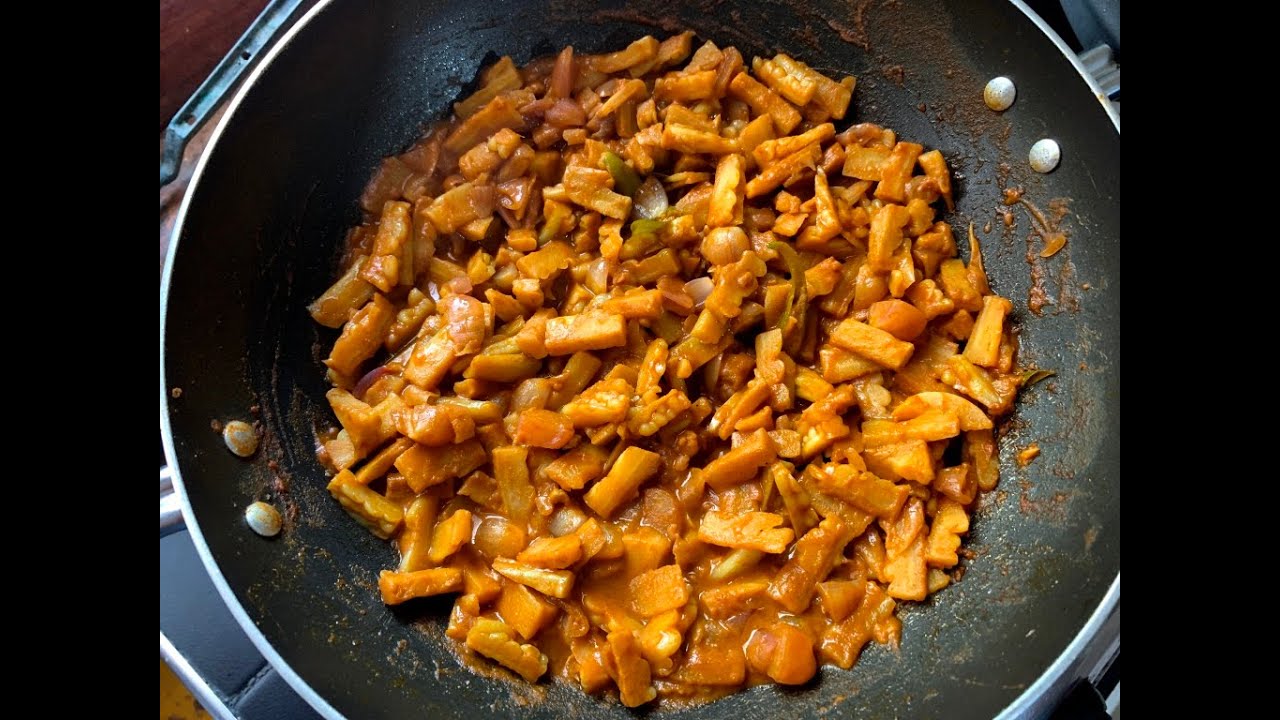 Sri Lankan Bitter Gourd Curry Recipe with Coconut & Tamarind (Jaffna Style)